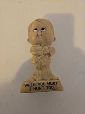 1970s C & W Berbanks 'When You Hurt I Hurt Too' Figurine